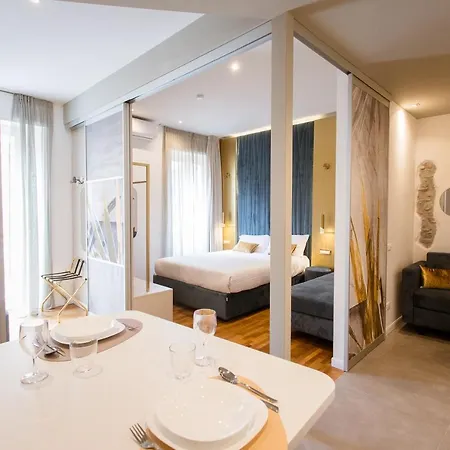 Elegant 5 Terre 아파트 *