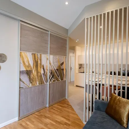 Elegant 5 Terre Apartamento *