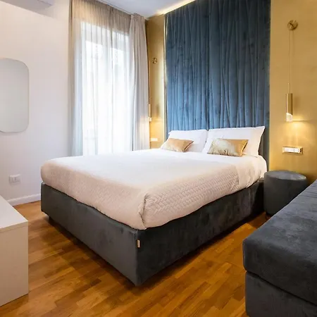 Elegant 5 Terre 아파트